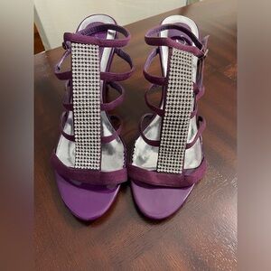 Lasonia women’s Formal high heels size 9 designed with Rhinestone. Color purple